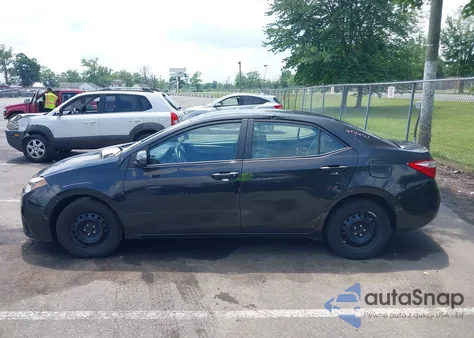 2015 Toyota Corolla Le z USA, uszkodzony, nr VIN 2T1BURHE0FC309077